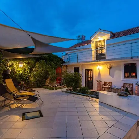 Villa Rustic Dobrinj